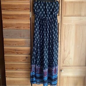 Socialite Strapless Dress